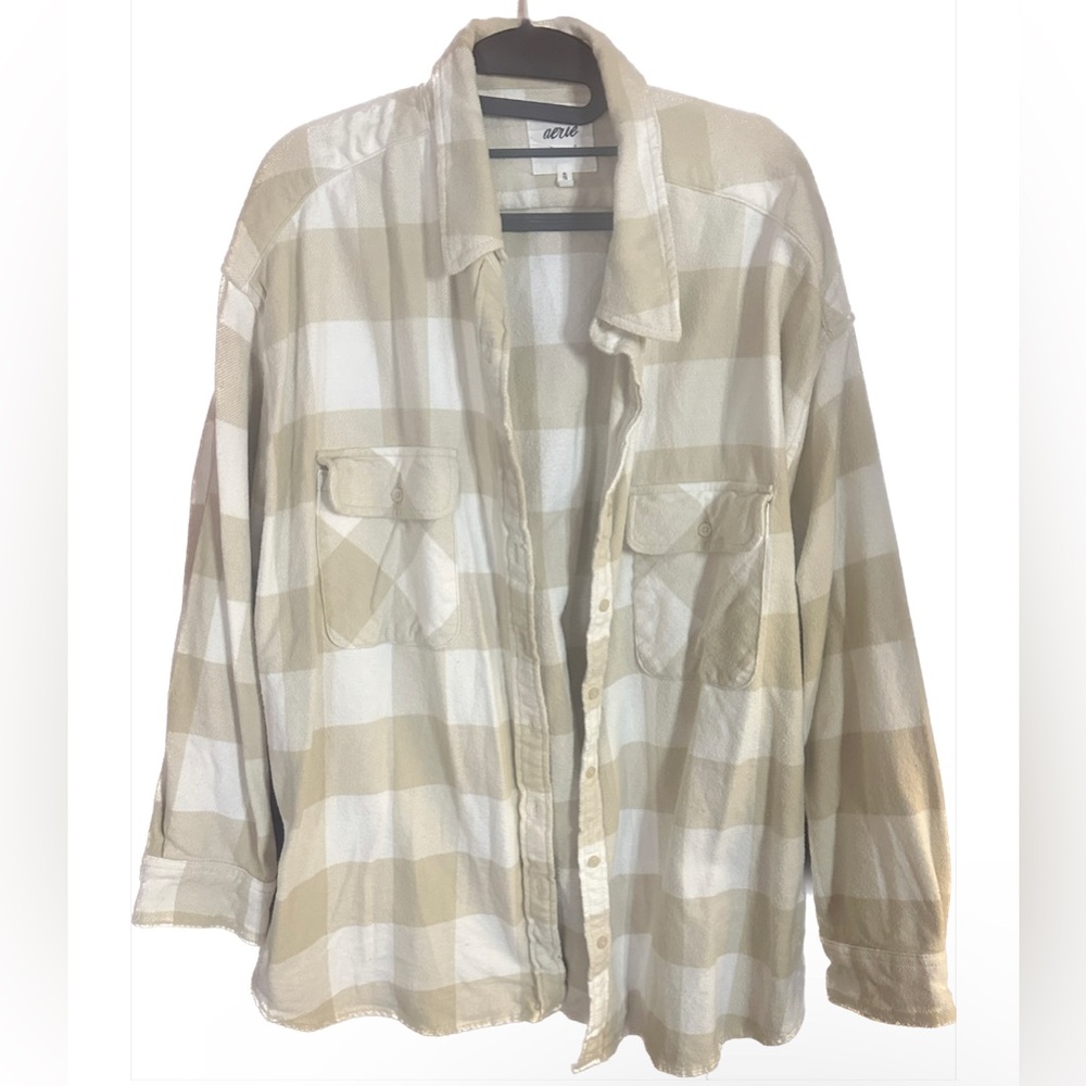 Flannel t-shirt. Cream and white checkered / plaid. Size XL